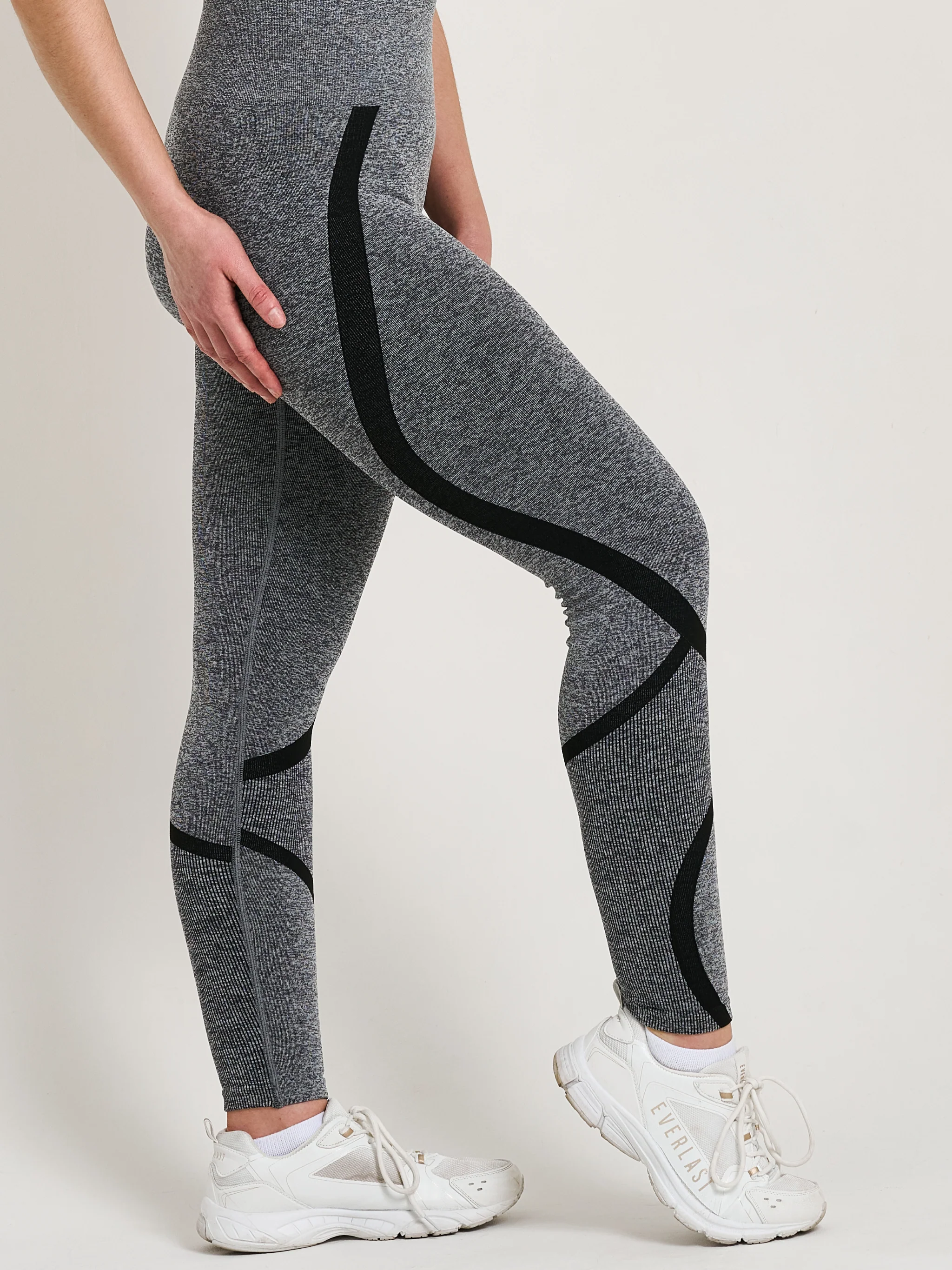 Margot CORETECH® Reversible Body-Mapped Running Leggings - Image 3